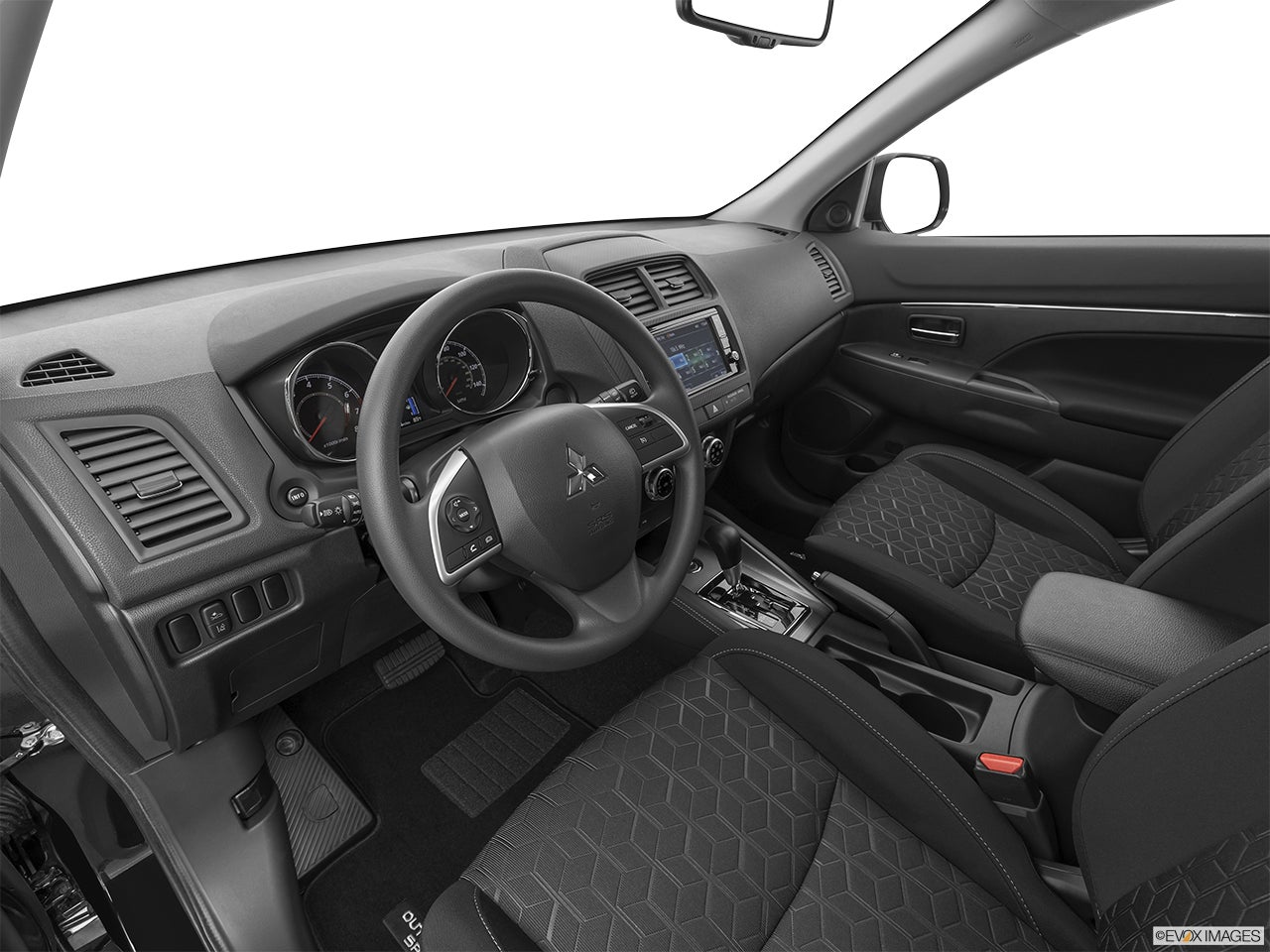 2025 Mitsubishi Outlander Sport photo