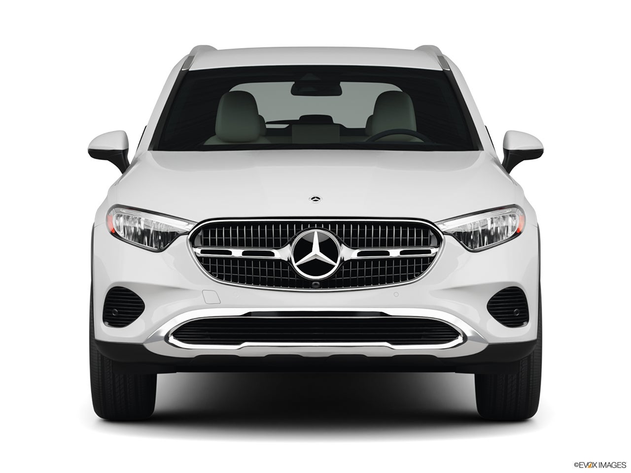 2025 Mercedes-Benz GLC photo