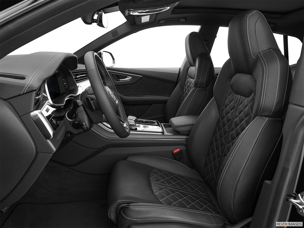 2025 Audi SQ8 photo