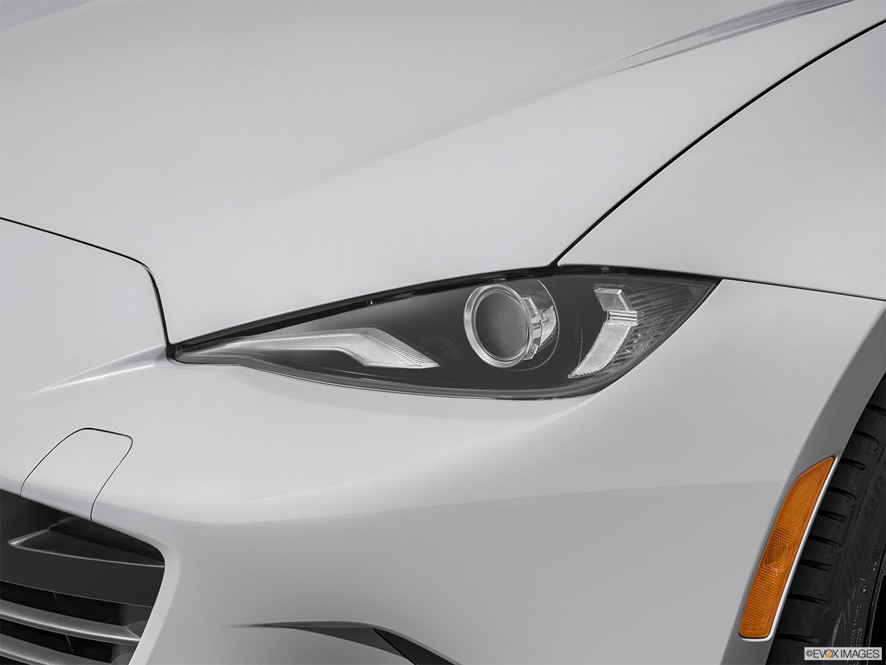 2026 Mazda MX-5 Miata RF photo