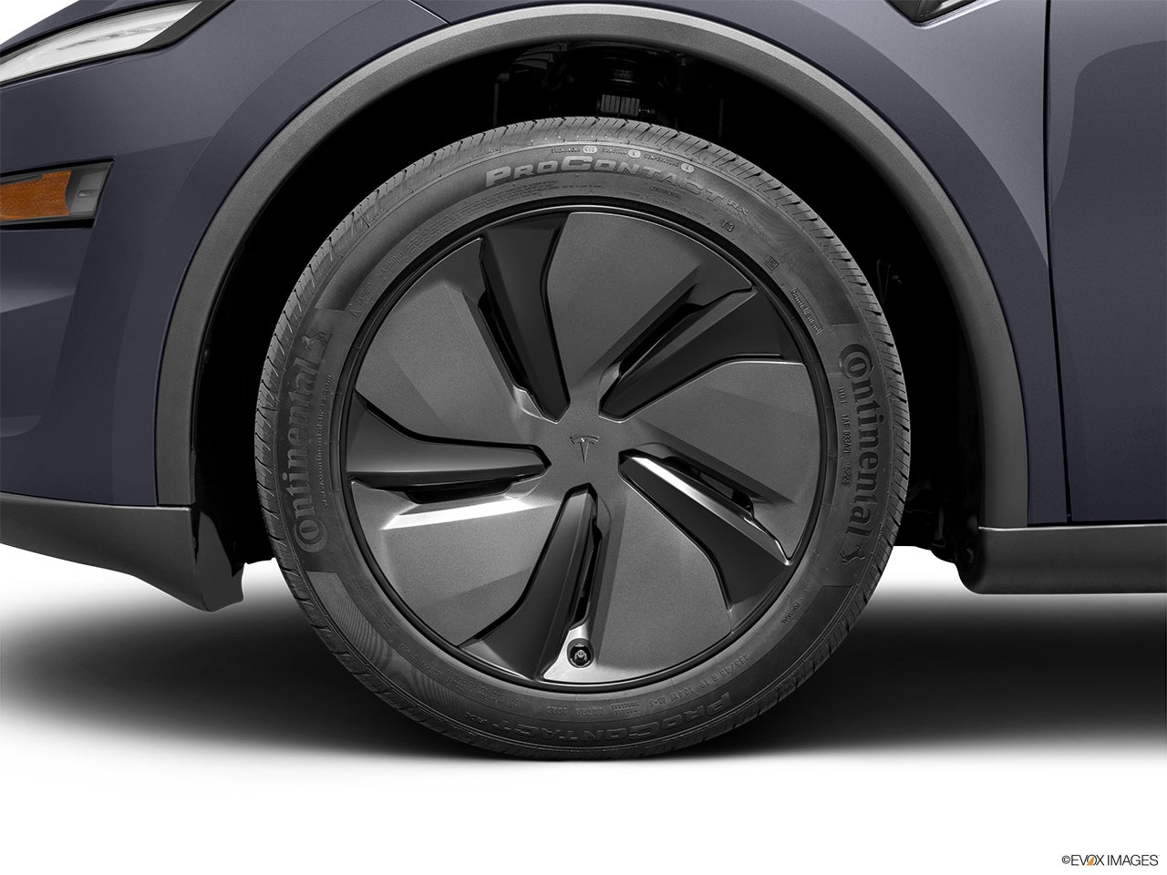 2026 Tesla Model Y photo