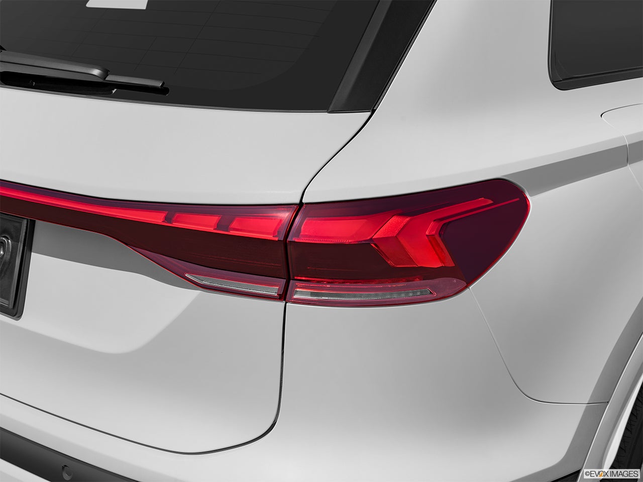 2025 Audi Q6 e-tron photo