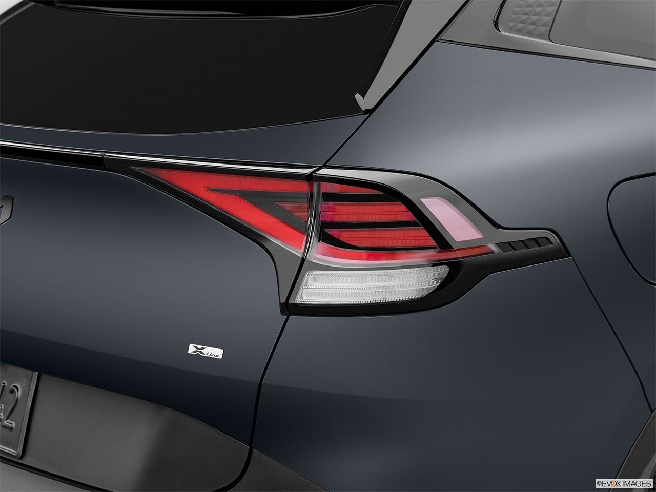 2025 Kia Sportage Plug-In Hybrid photo