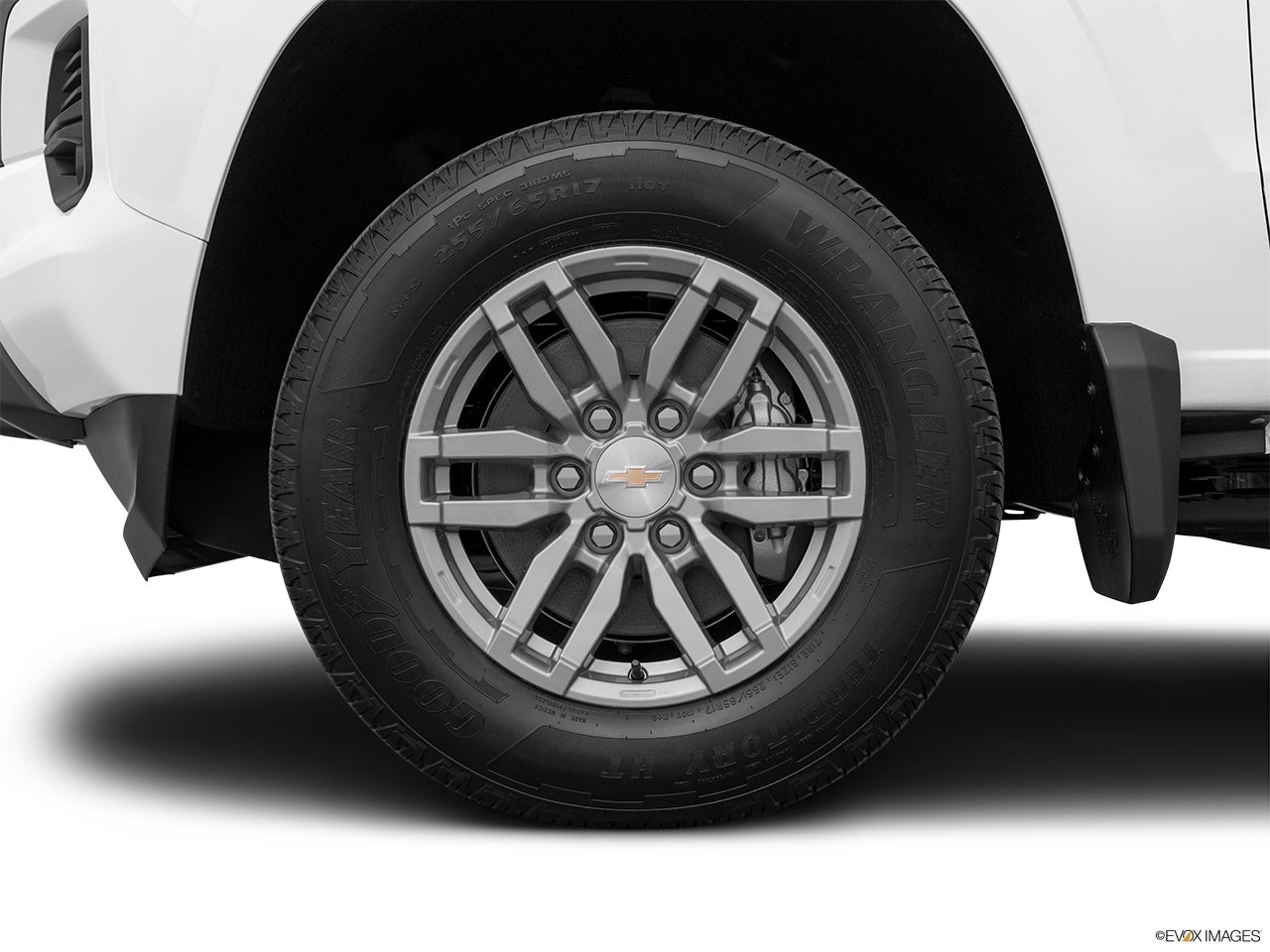 2025 Chevrolet Colorado photo