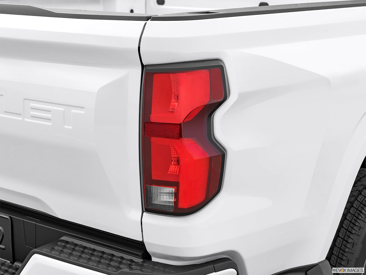 2025 Chevrolet Colorado photo