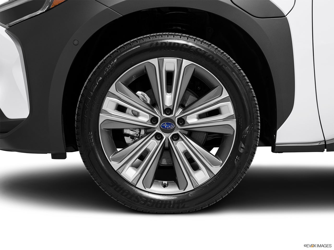 2025 Subaru Solterra photo