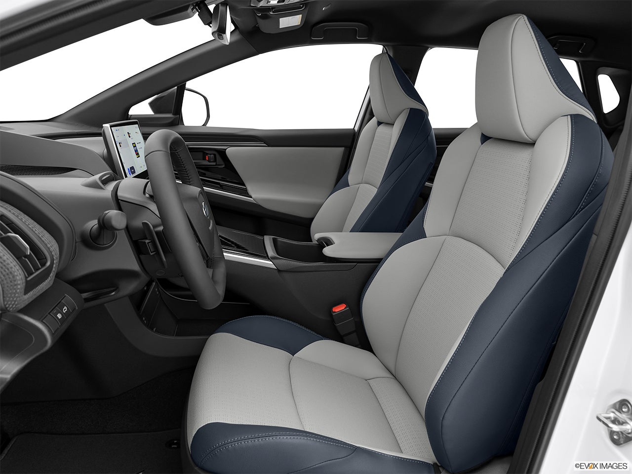 2025 Subaru Solterra photo