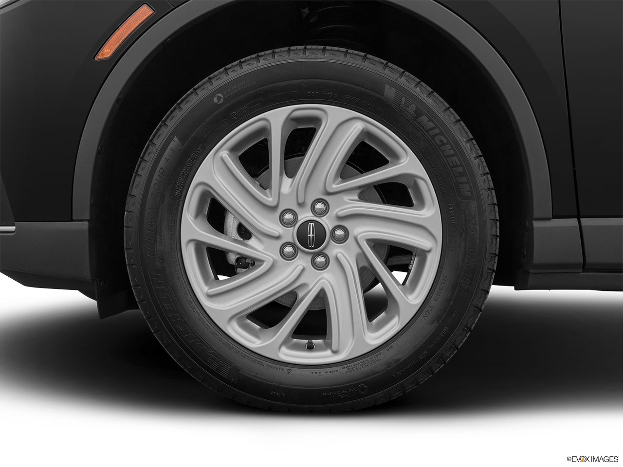 2026 Lincoln Corsair photo