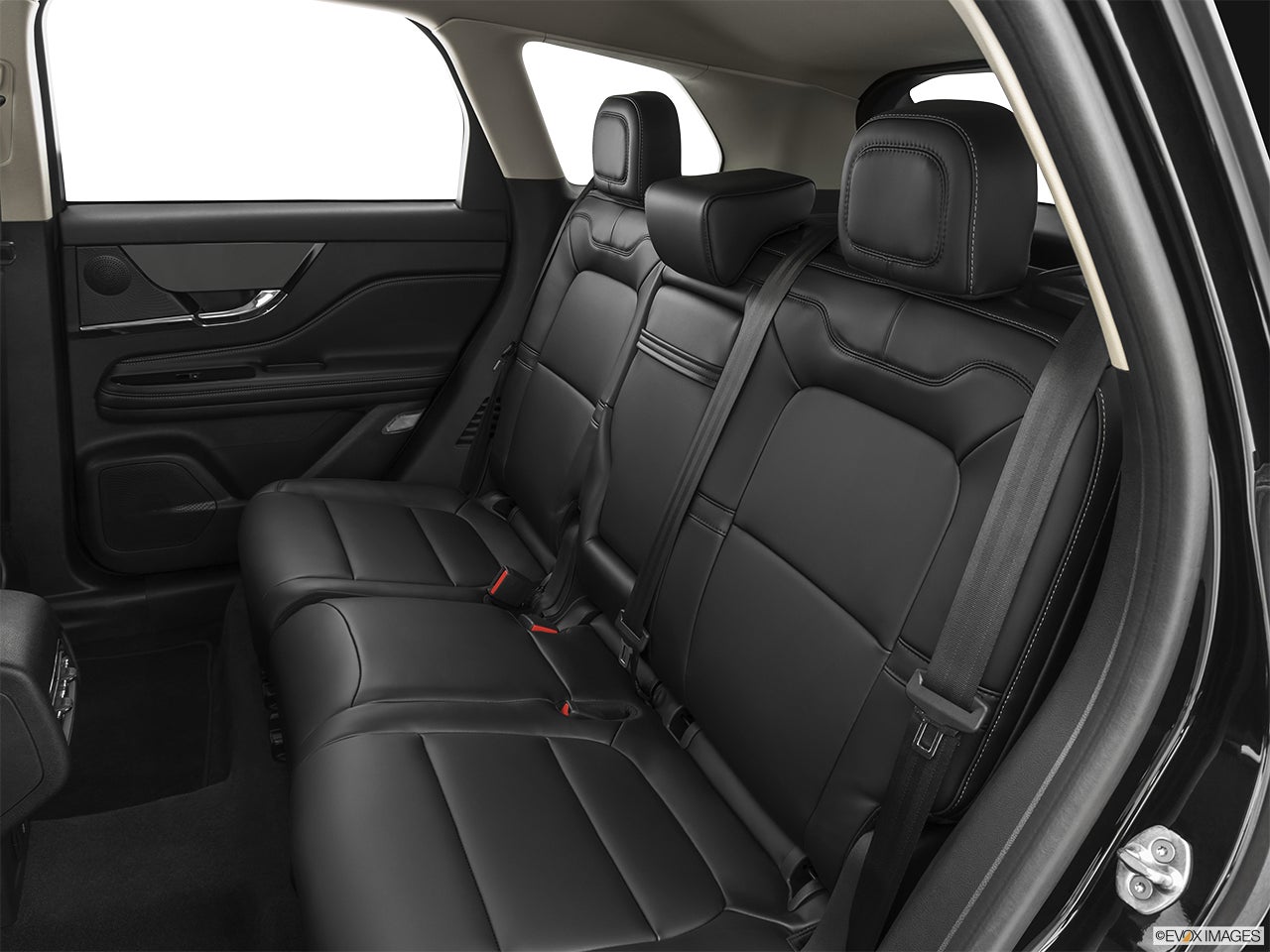 2026 Lincoln Corsair photo