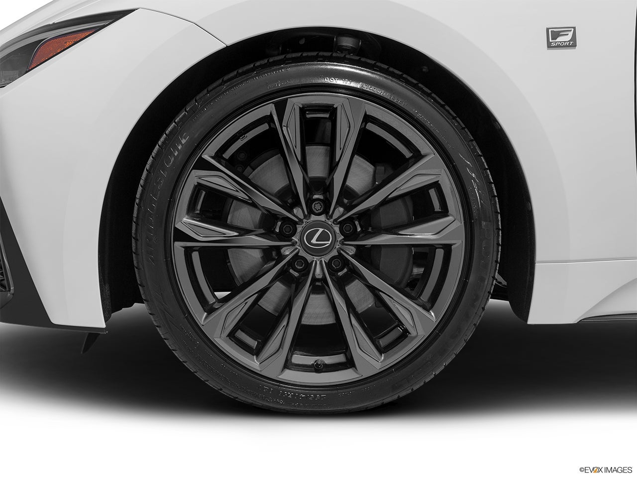 2025 Lexus IS 350 photo