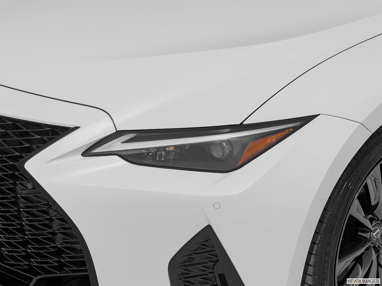 2025 Lexus IS 350 photo