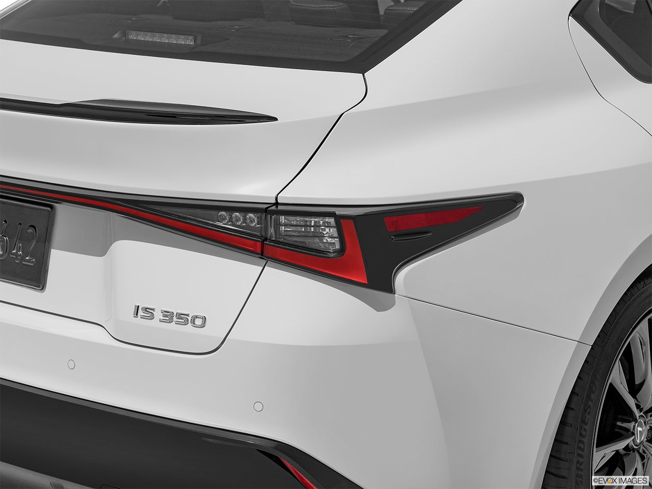 2025 Lexus IS 350 photo