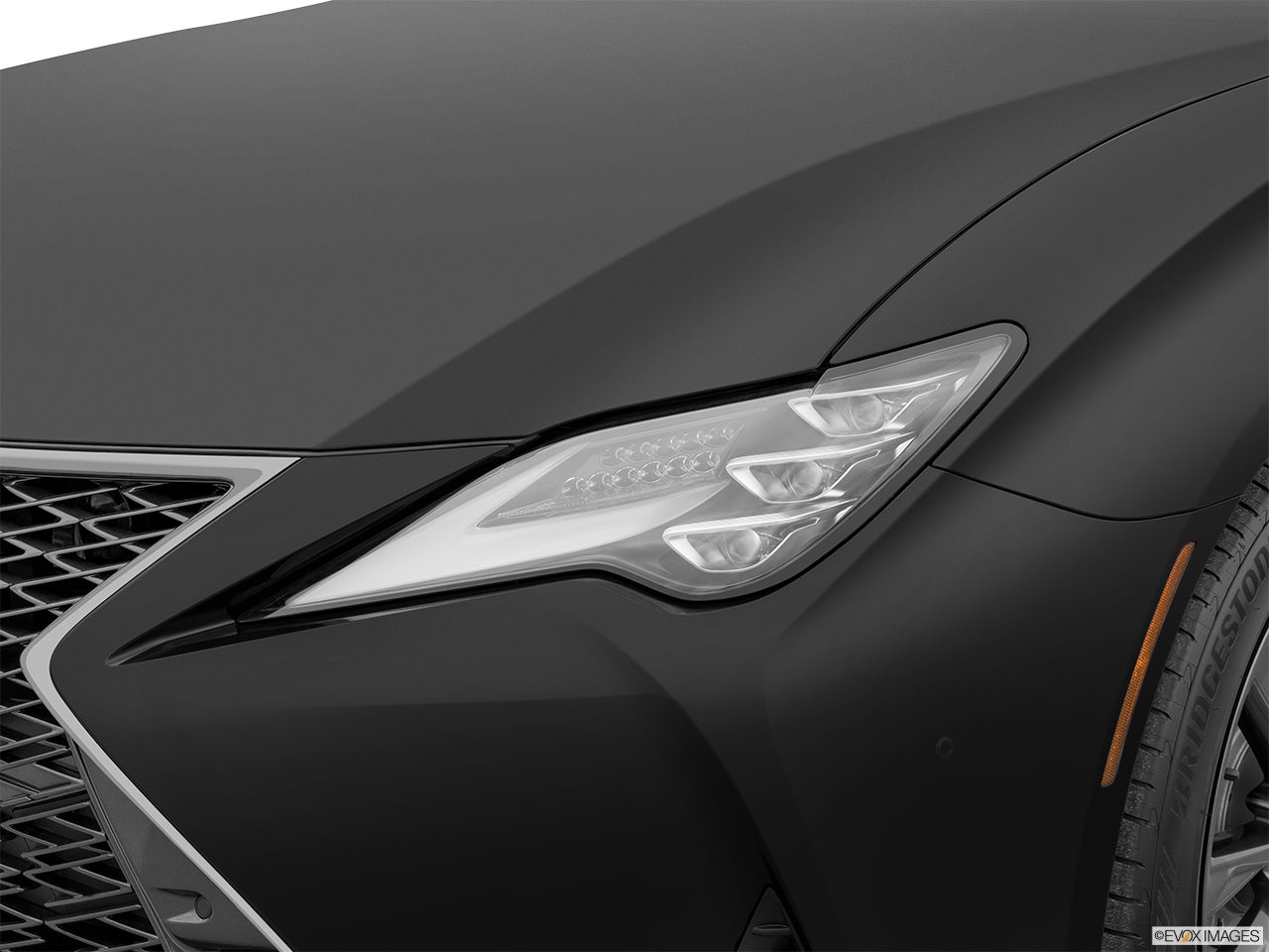 2025 Lexus RC 350 photo