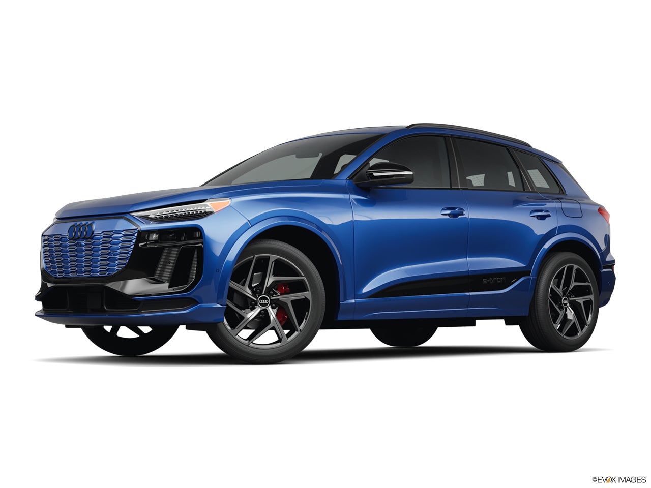 2025 Audi SQ6 e-tron photo