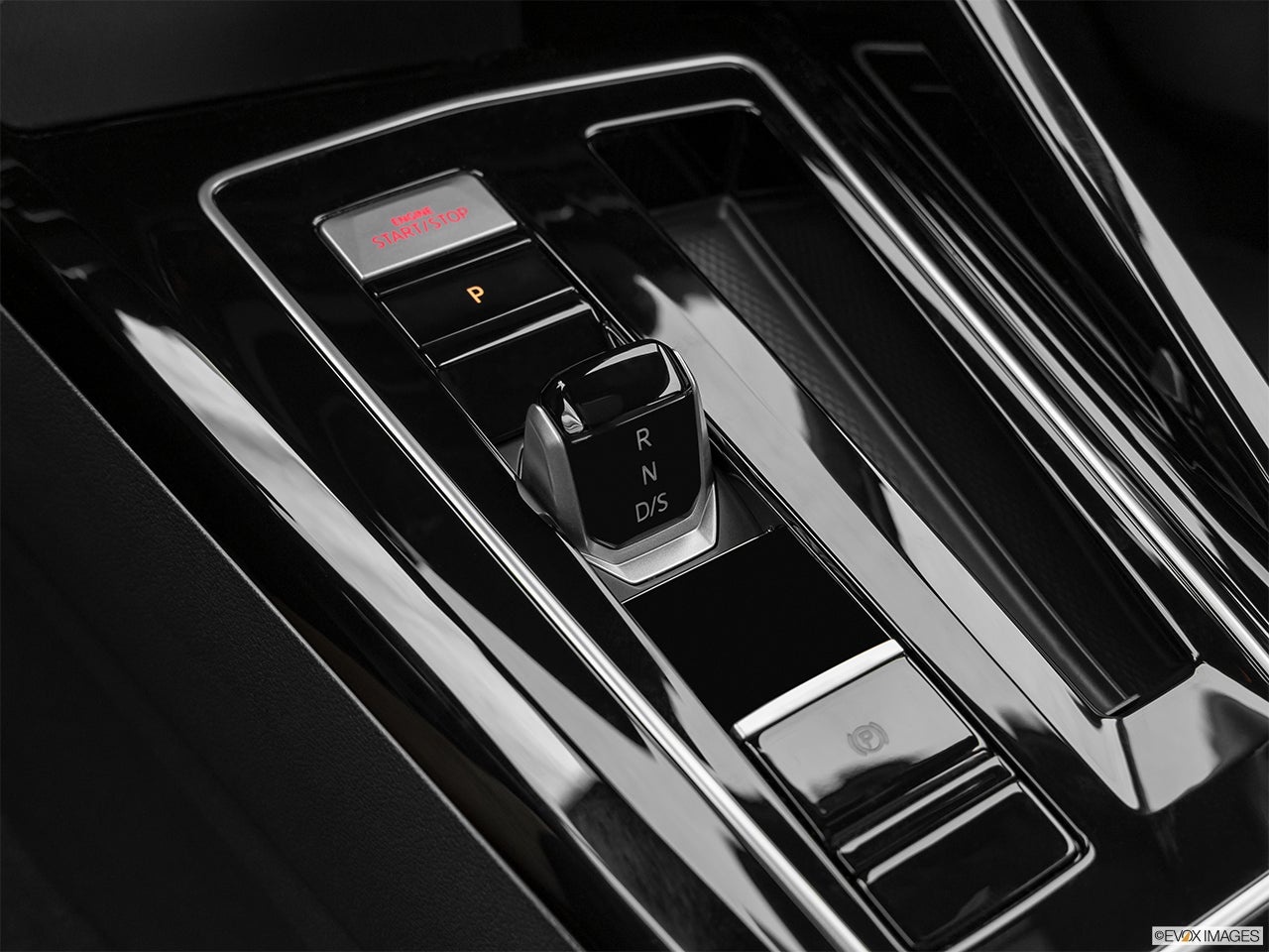 2026 Volkswagen Golf GTI photo