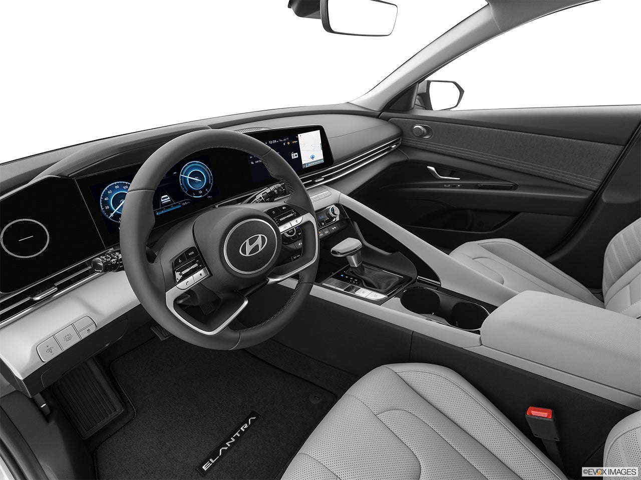 2025 Hyundai ELANTRA Hybrid photo