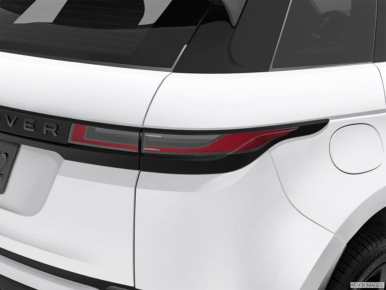 2026 Land Rover Range Rover Evoque photo