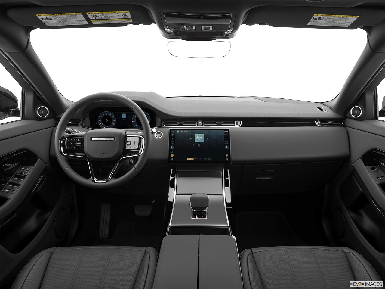 2026 Land Rover Range Rover Evoque photo
