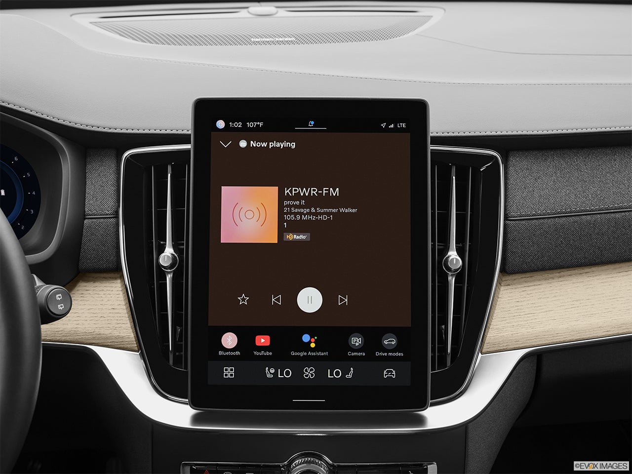 2026 Volvo XC90 photo