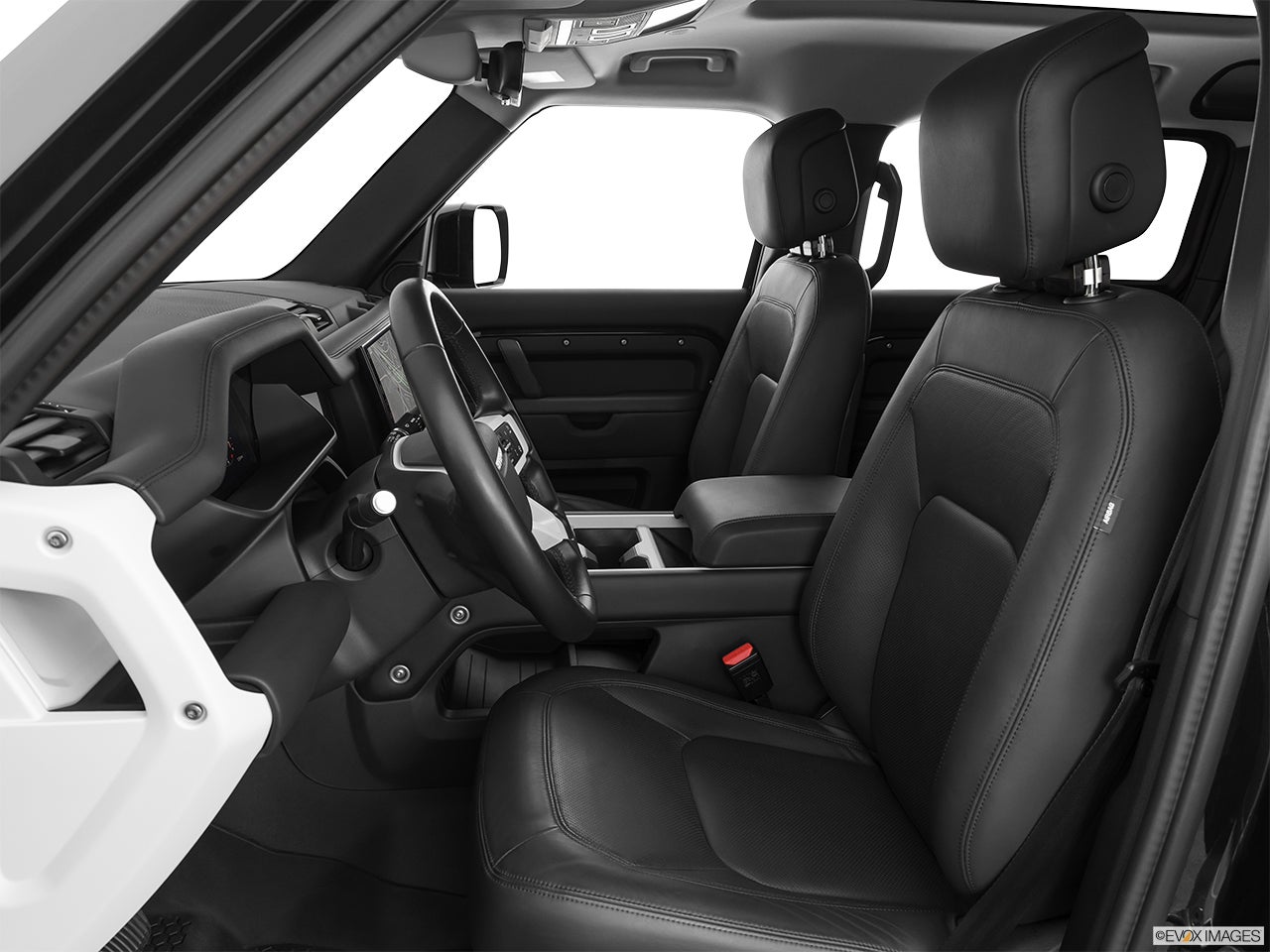 2025 Land Rover Defender photo