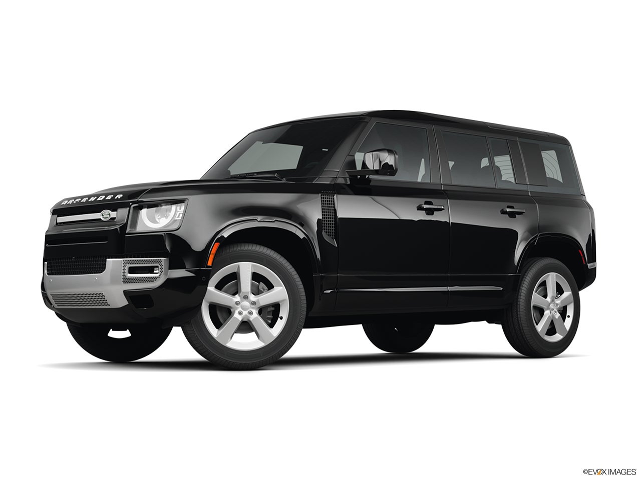 2025 Land Rover Defender photo