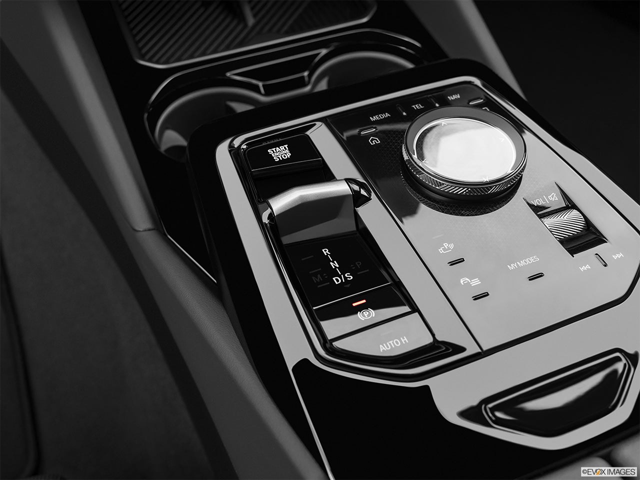 2026 BMW 5 Series photo