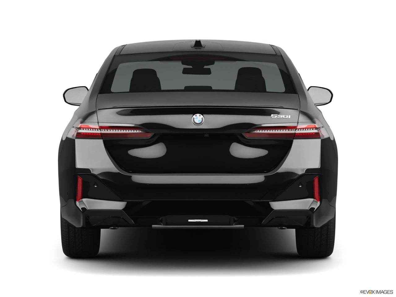 2026 BMW 5 Series photo