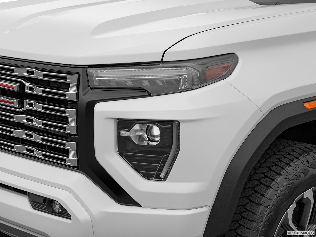 2026 GMC Canyon photo