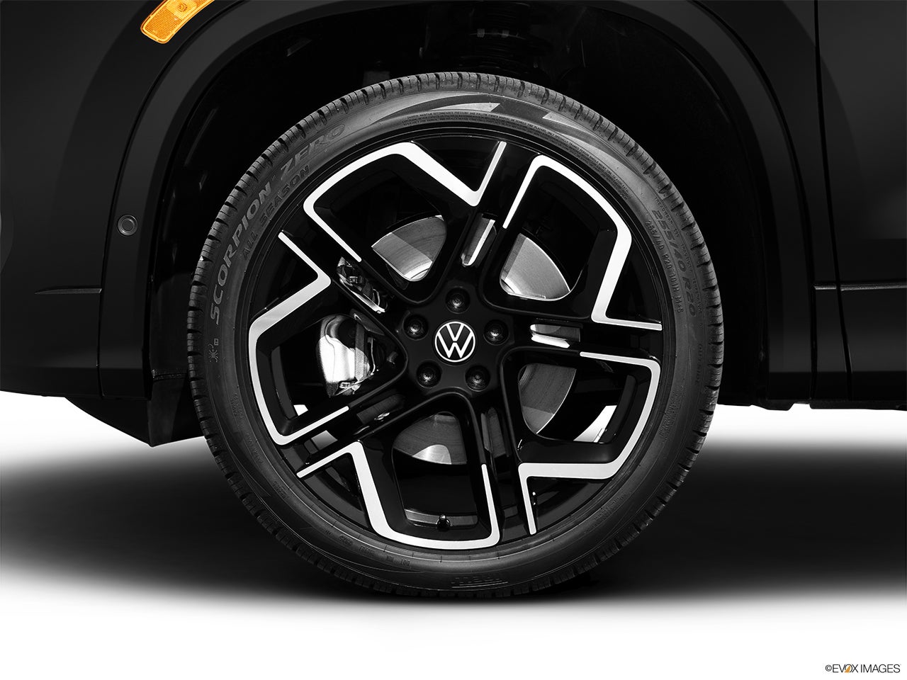 2026 Volkswagen Tiguan photo