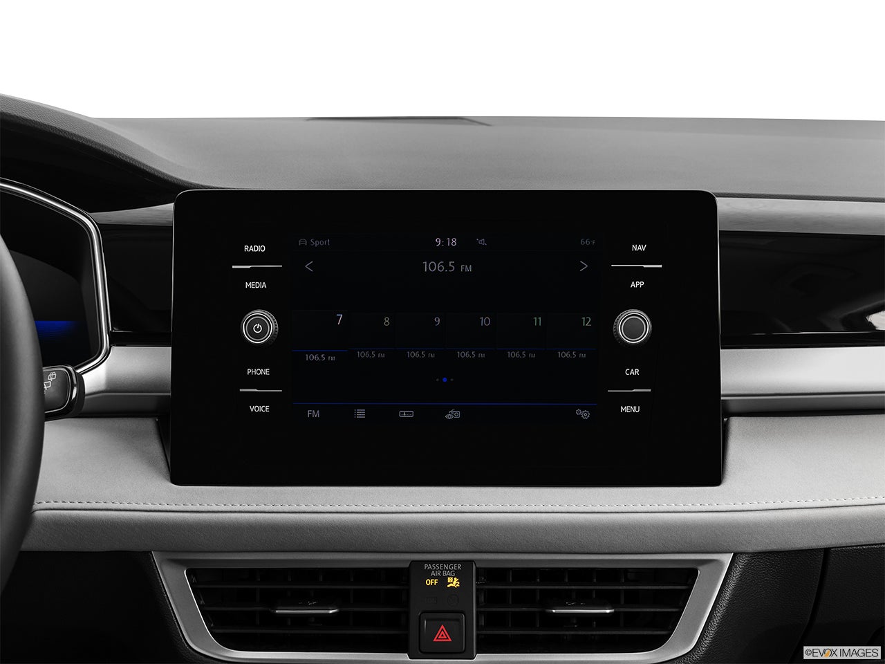 2026 Volkswagen Taos photo