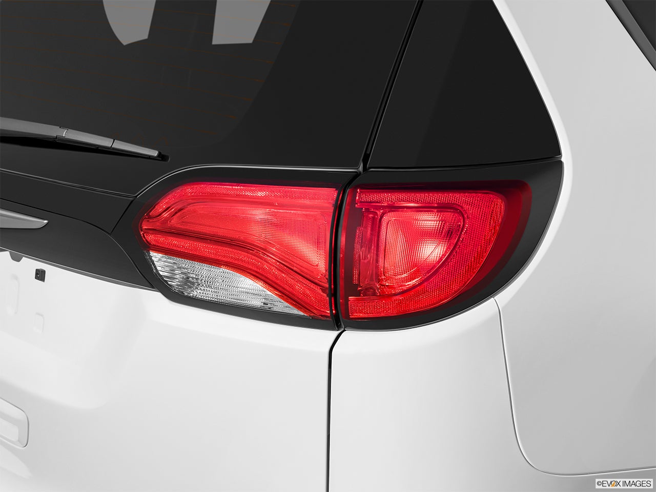 2026 Chrysler Voyager photo