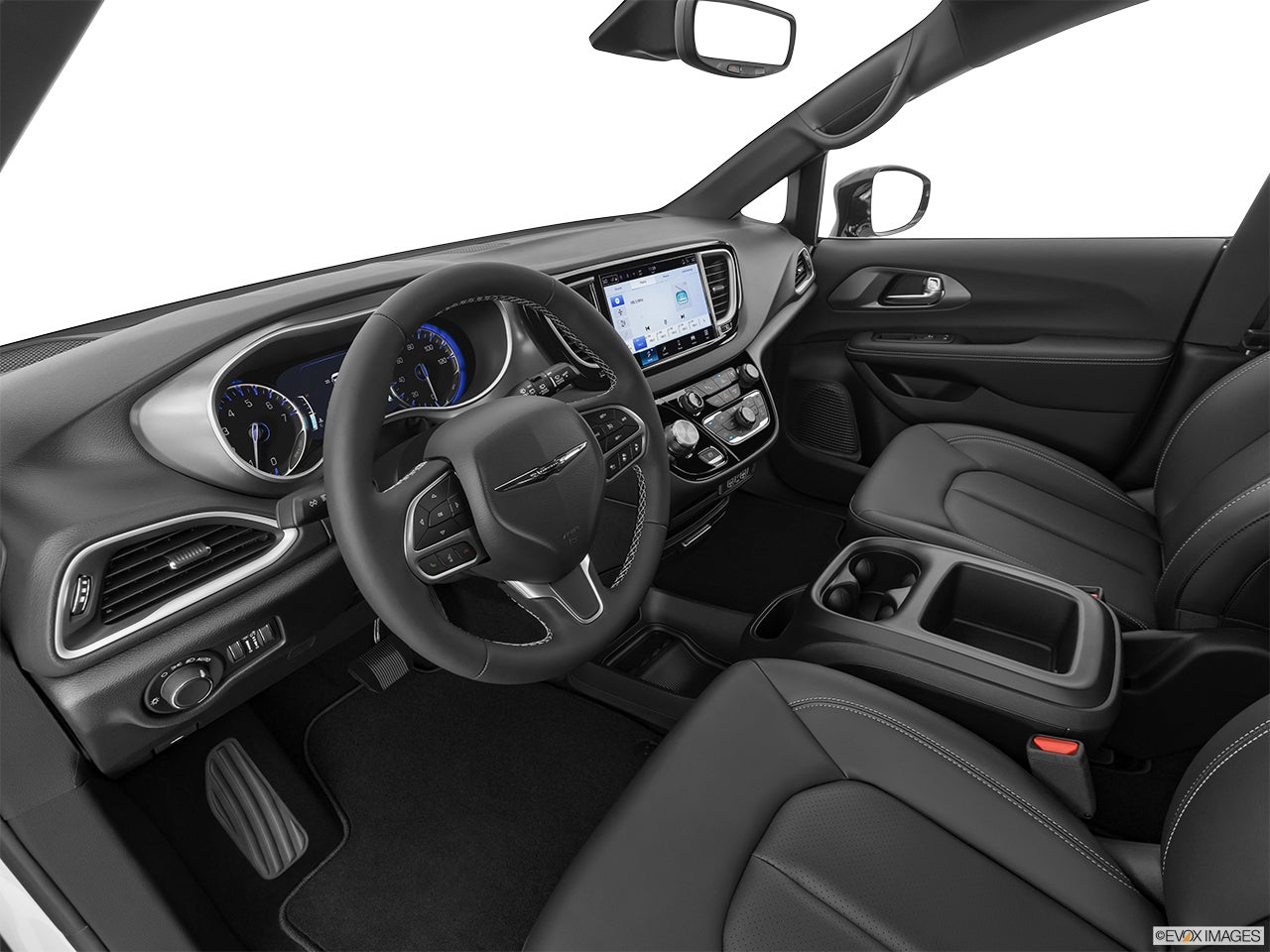 2026 Chrysler Voyager photo