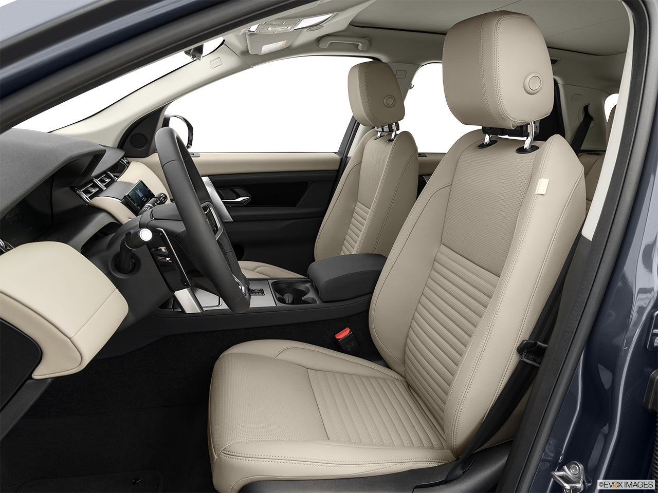 2026 Land Rover Discovery Sport photo