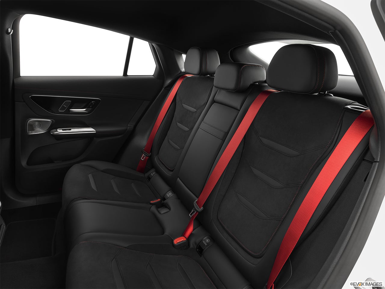 2026 Mercedes-Benz GLC photo