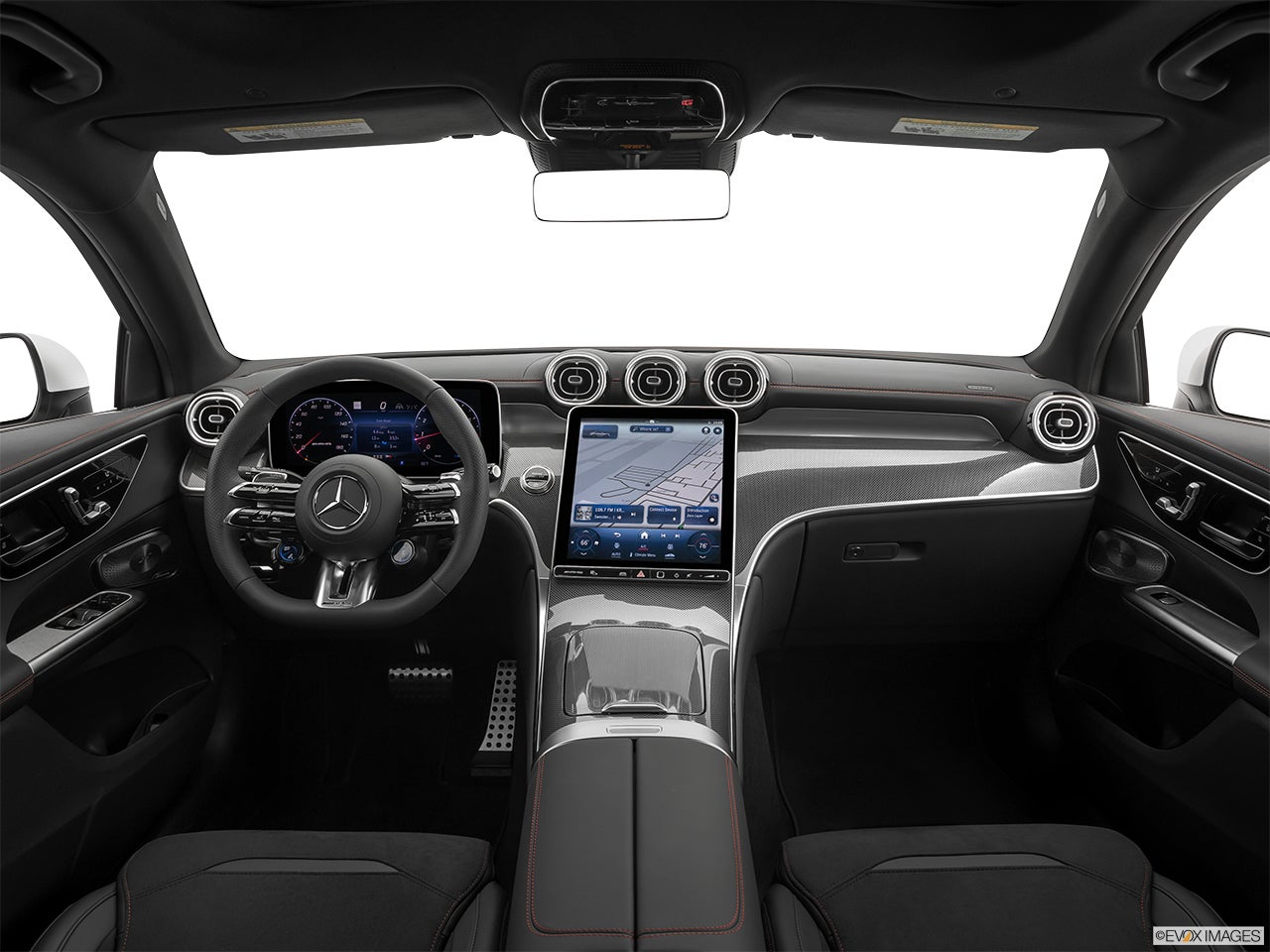 2026 Mercedes-Benz GLC photo