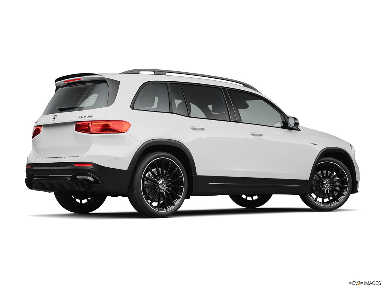 2026 Mercedes-Benz GLB photo
