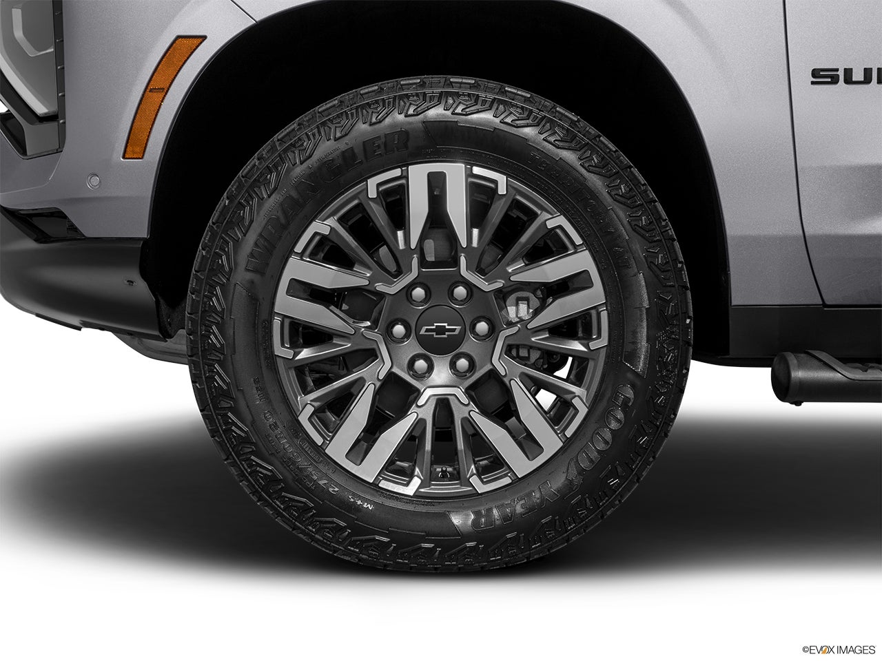 2026 Chevrolet Suburban photo