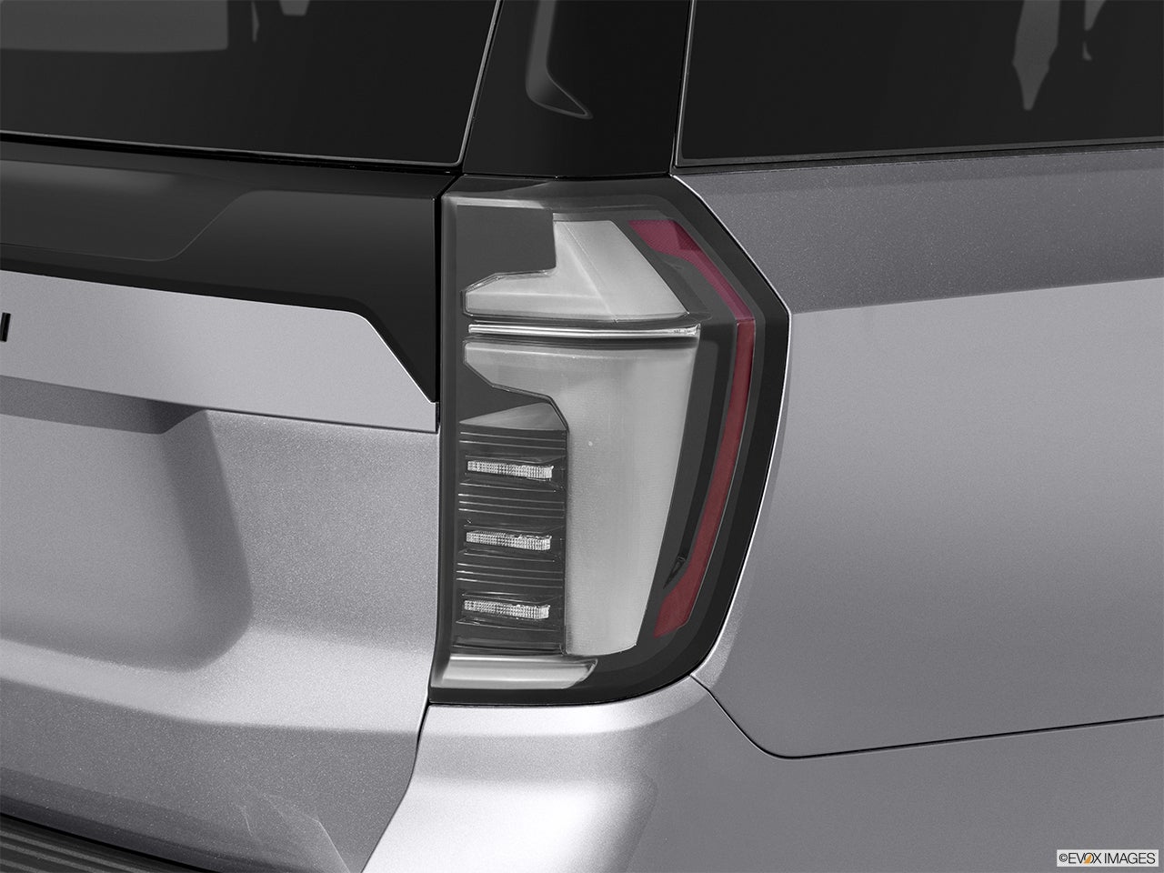 2026 Chevrolet Suburban photo