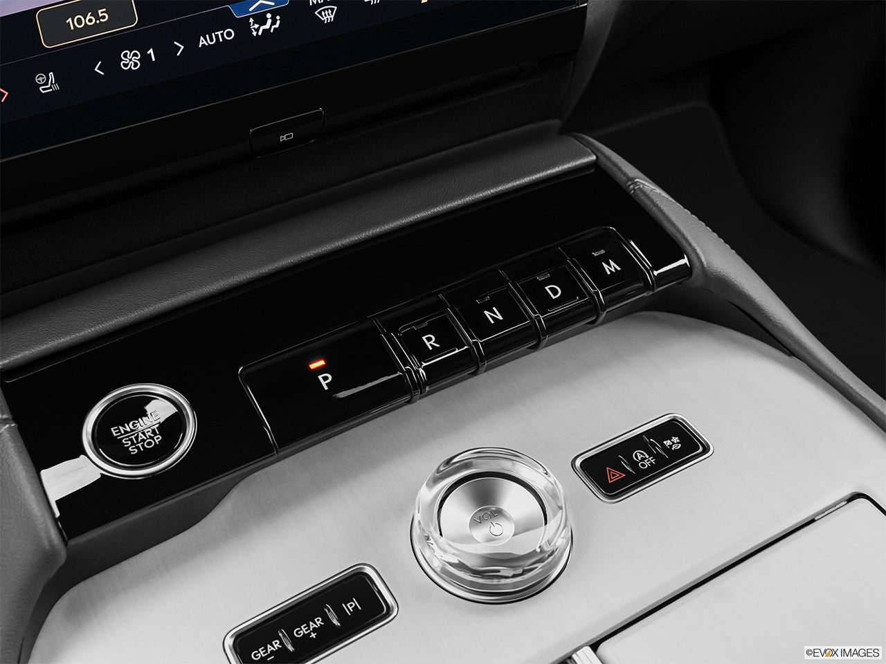 2026 Lincoln Navigator L photo