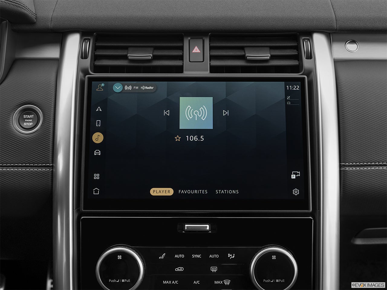 2025 Land Rover Discovery photo