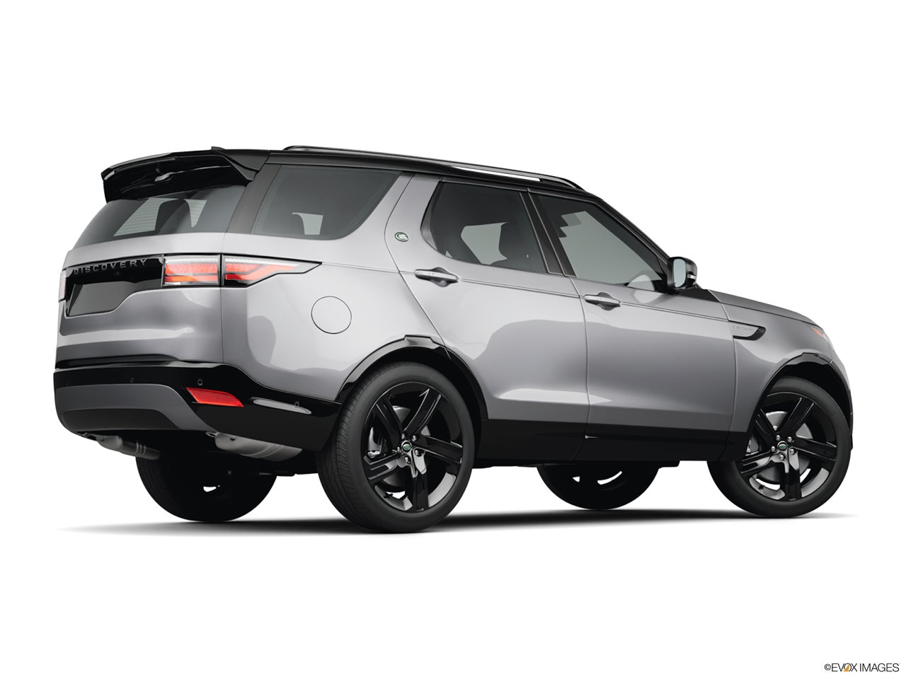 2025 Land Rover Discovery photo
