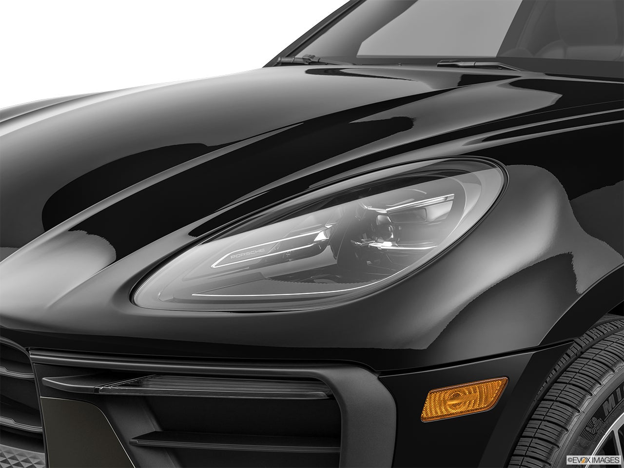 2026 Porsche Macan photo