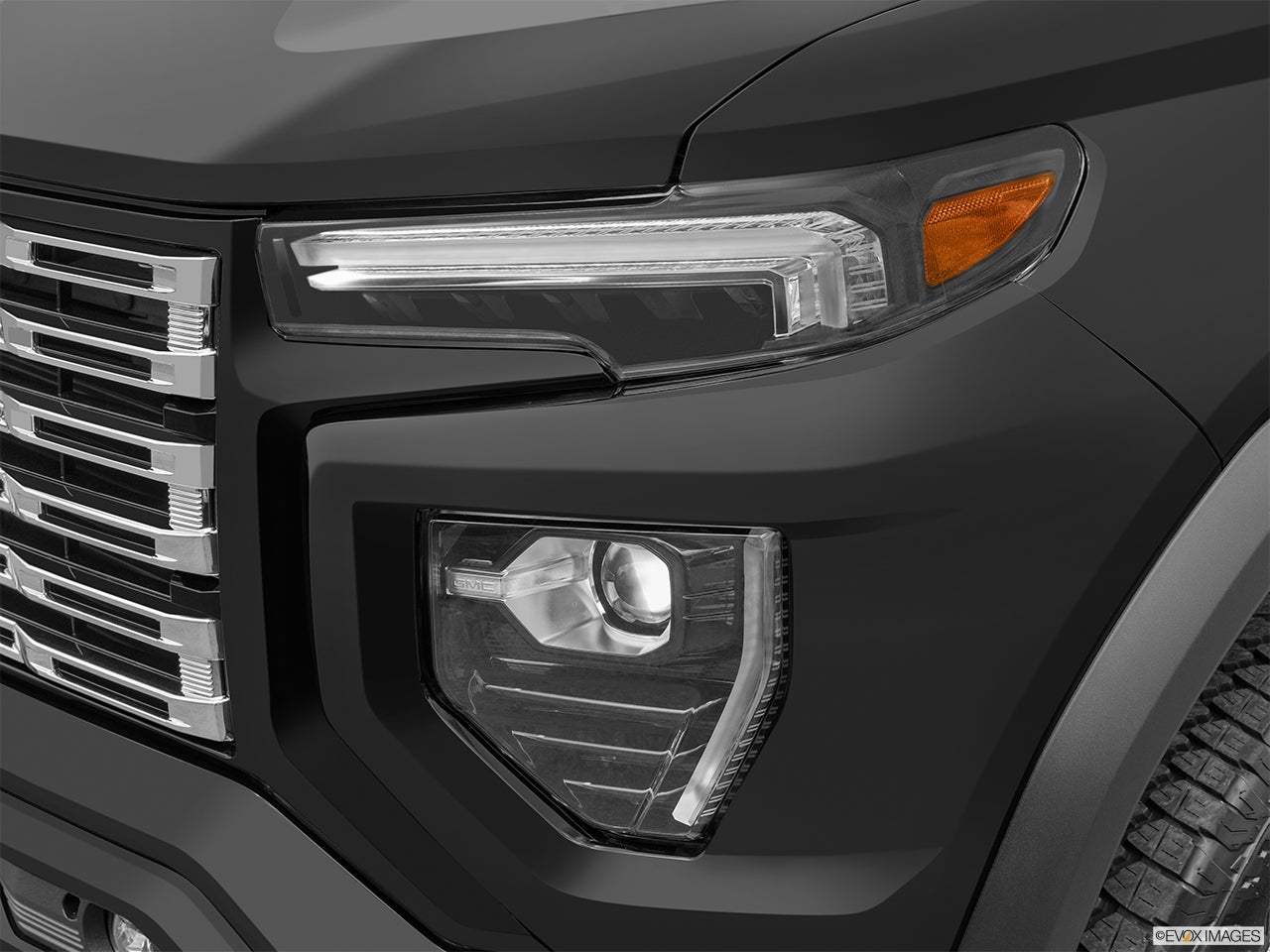 2025 GMC Canyon photo