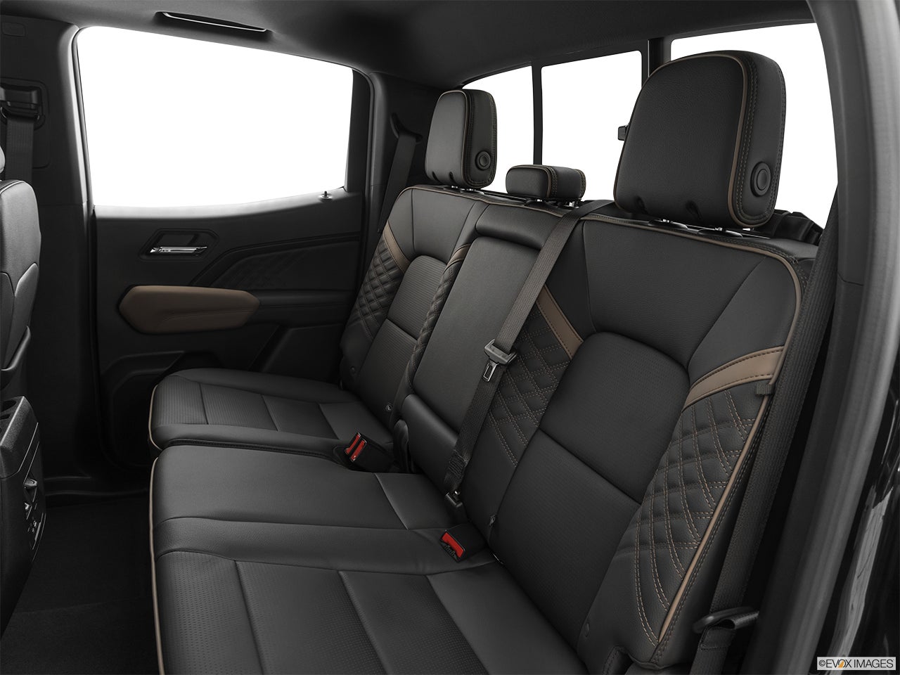2025 GMC Canyon photo