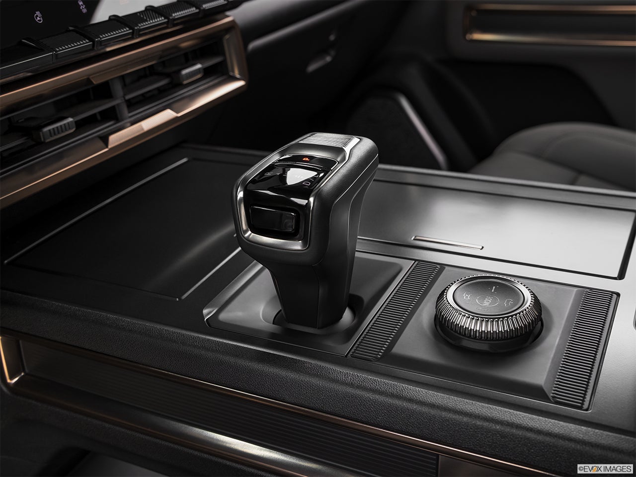2026 GMC HUMMER EV SUV photo
