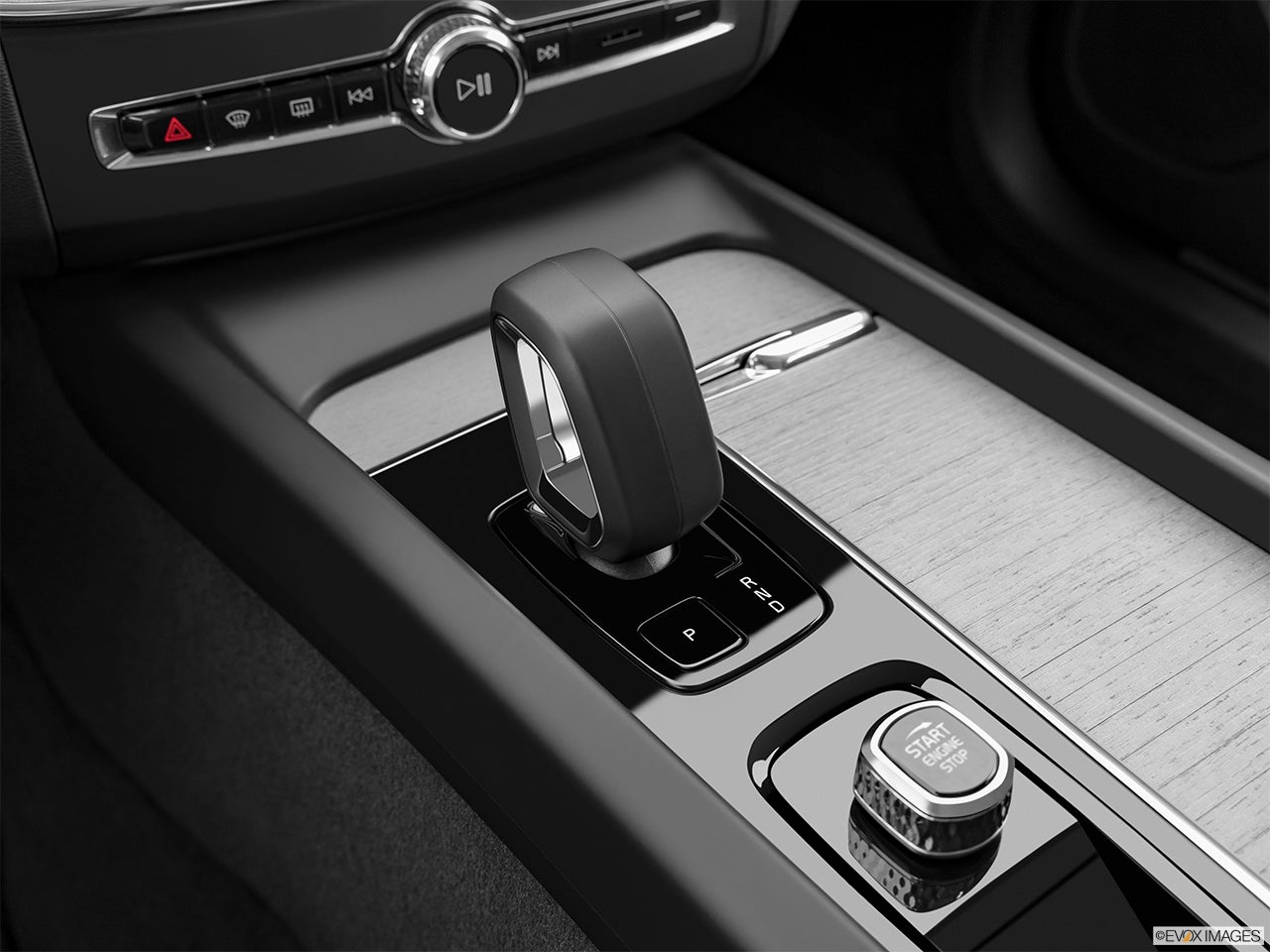2026 Volvo XC60 photo