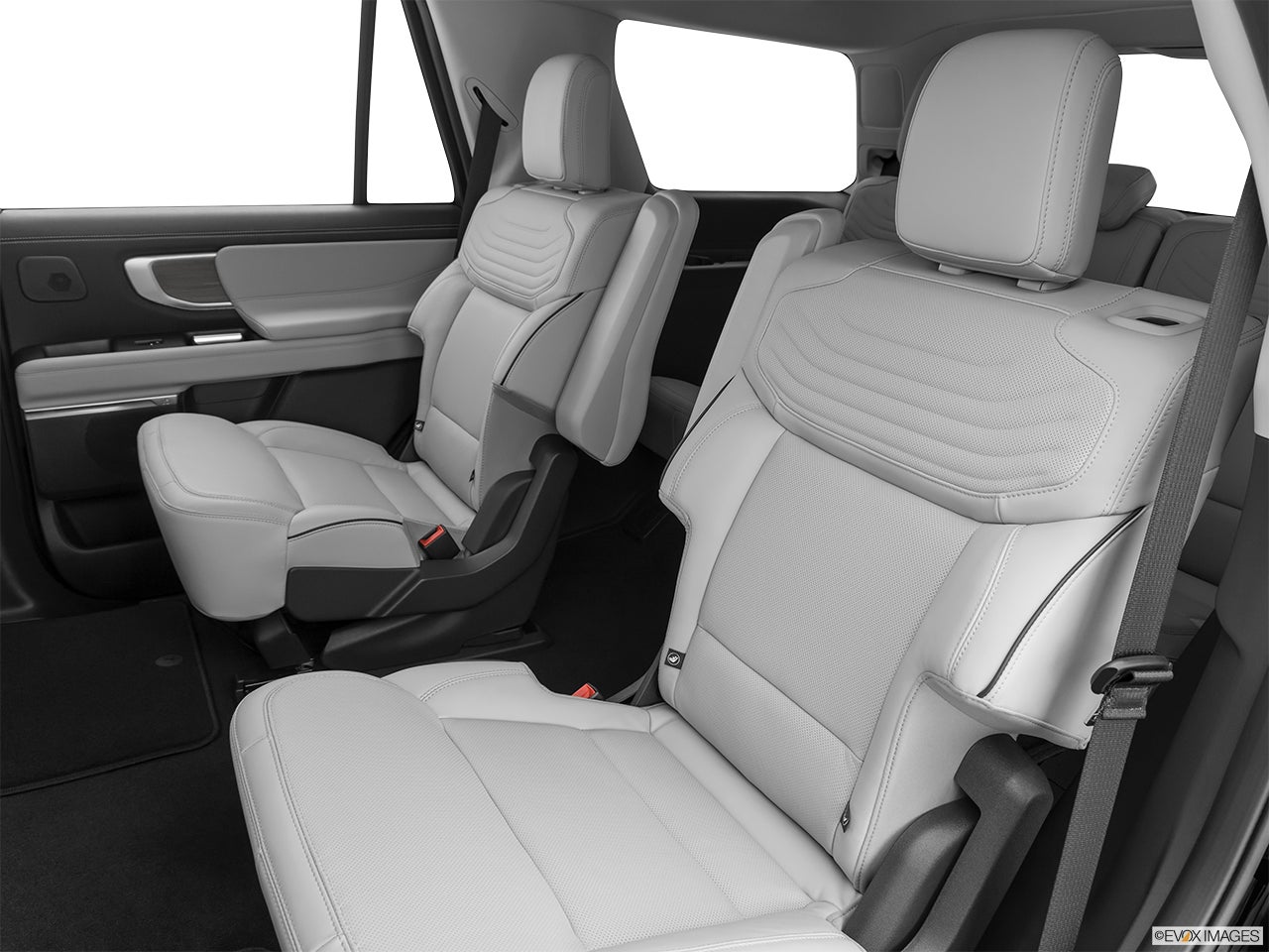 2026 Ford Expedition photo