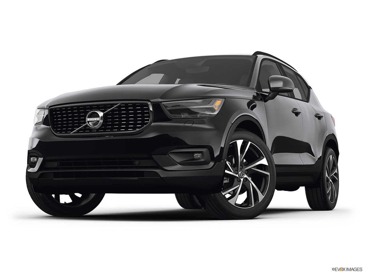 2022 Volvo XC40 photo