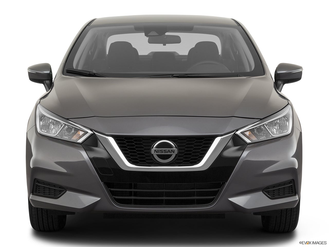 2022 Nissan Versa photo