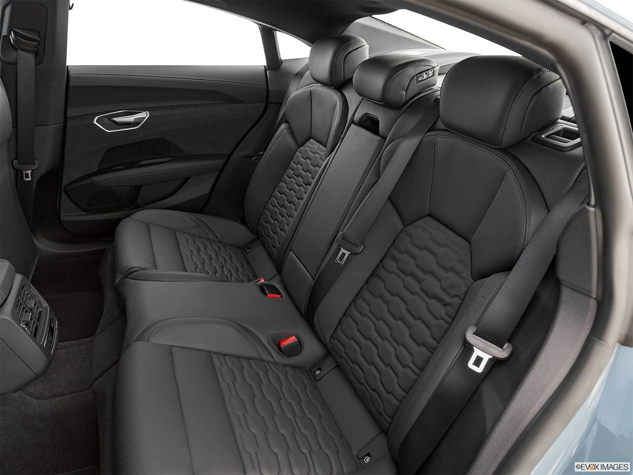 2022 Audi e-tron GT photo